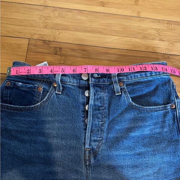 Levi's Dark Blue High-Rise Cutoff Denim Shorts - Picture 4 of 6